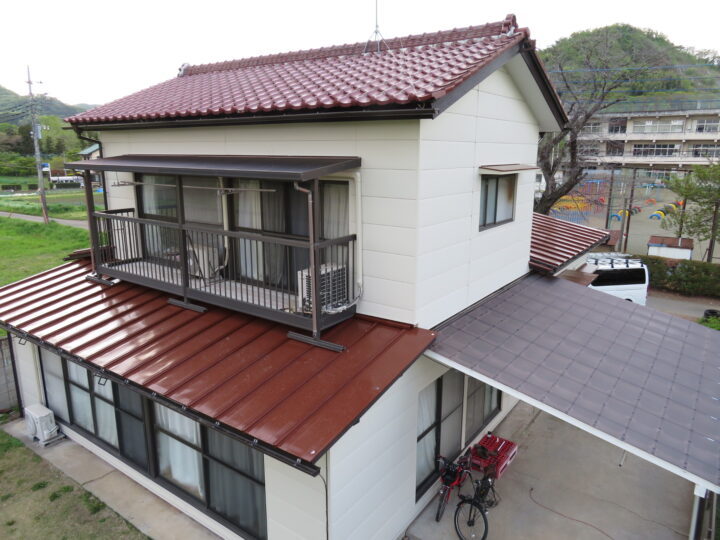 栃木県佐野市 N様邸 屋根塗装・外壁カバー工事