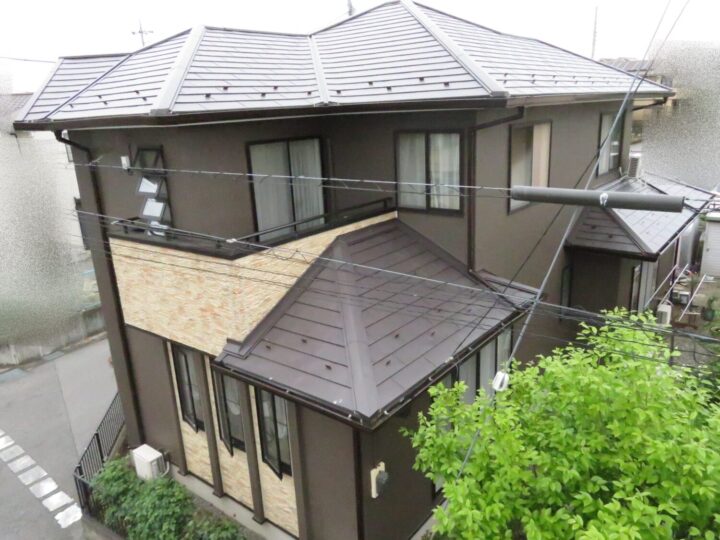栃木県鹿沼市 F様邸 屋根カバー・外壁塗装工事